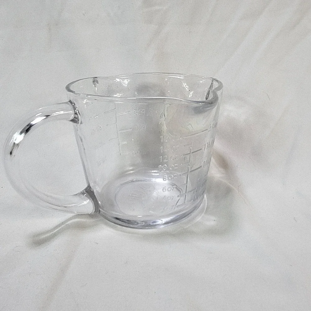 Pioneer Woman Glass Measuring Cup Pint Triple Pour Spout 2 Cup Sweet Rose Flower